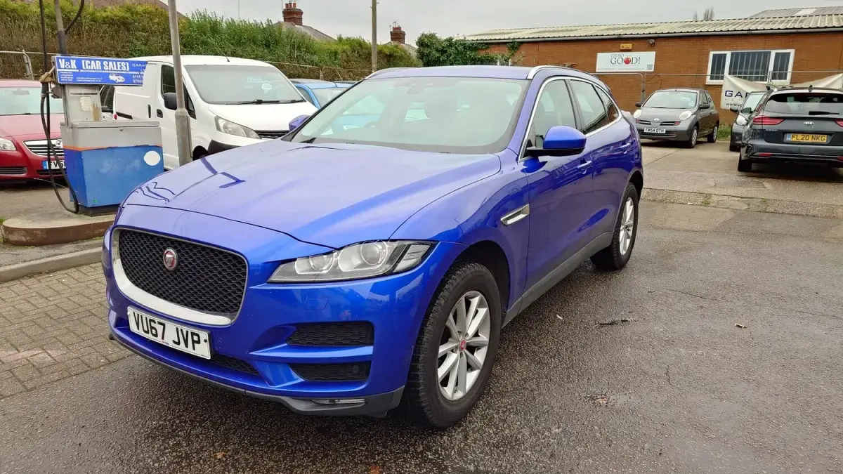 Used Jaguar F-Pace Prestige 2017 Blue SUV