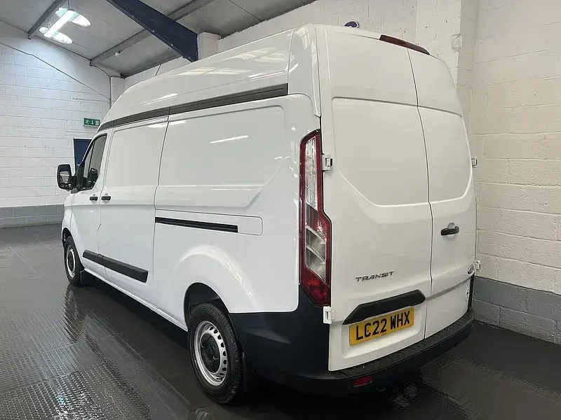 Used Ford Transit Custom S 130 HP (95 kW) 2022 White Van