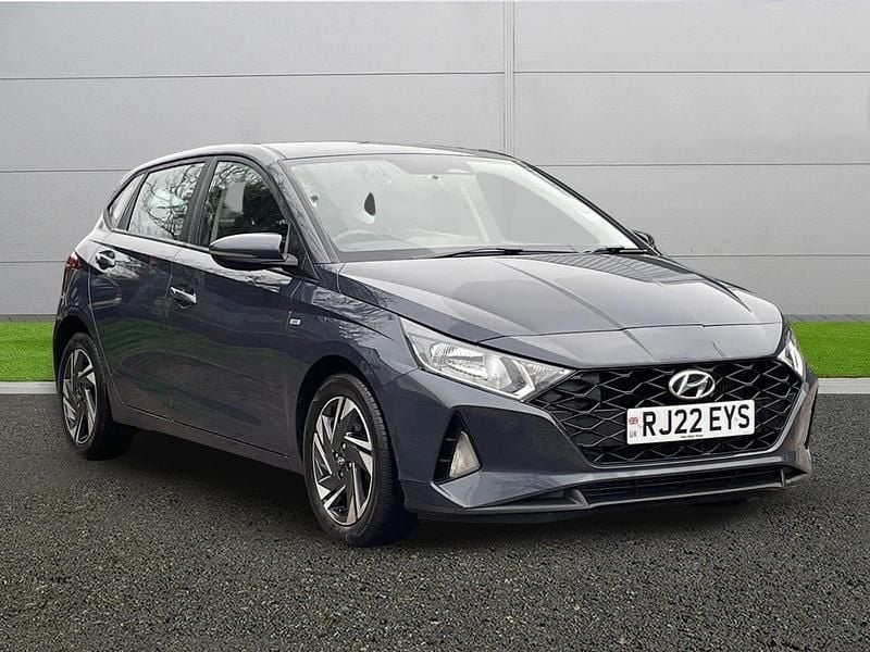 Used Hyundai i20 SE 100 HP (73 kW) 2022 Grey Hatchback