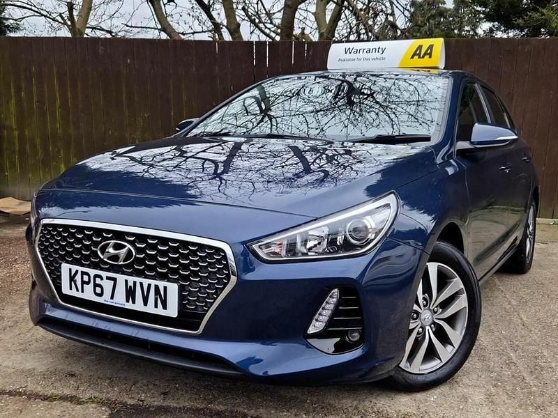 Used Hyundai i30 SE 110 HP (80 kW) 2017 Blue Hatchback