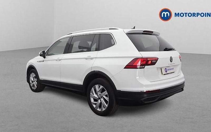Used VW Tiguan Allspace Life 150 HP (110 kW) 2024 SUV