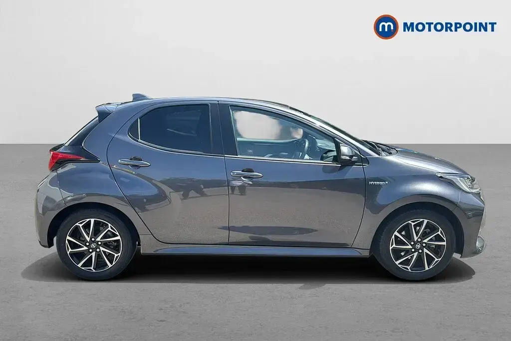 Used Toyota Yaris Design 116 HP (85 kW) 2021 Grey Hatchback