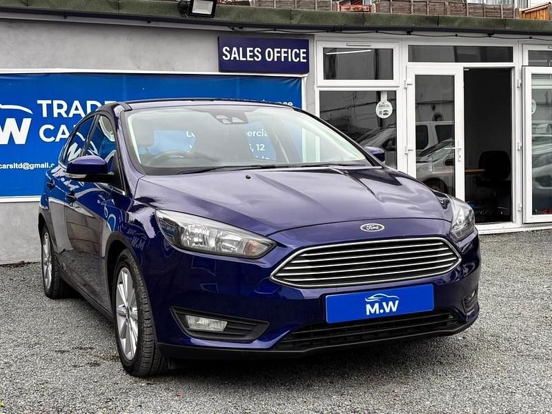 Used Ford Focus Titanium 2016 Blue Hatchback