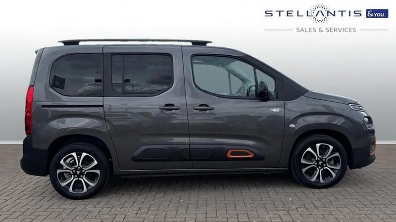 New 2024 Citroën e-Berlingo XTR MPV | £18,155 (Fair price) - Image 1/4