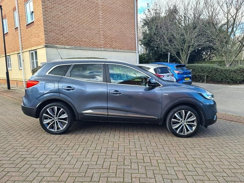 Begagnad Renault Kadjar Signature 2018 Grå SUV