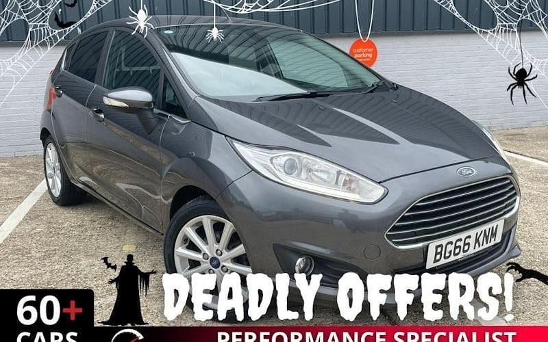 Grey Used 2016 Ford Fiesta Titanium Hatchback | £6,223 (Fair price) - Image 1/2