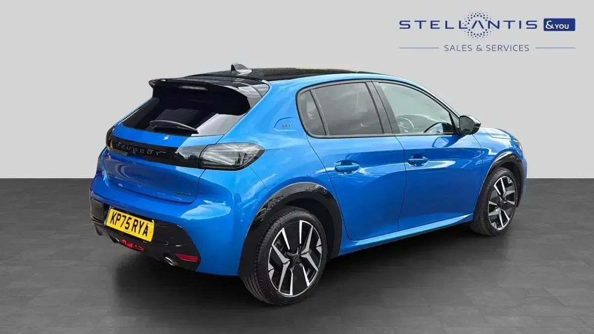Used Peugeot 208 GT 108 HP (79 kW) 2025 Blue Hatchback