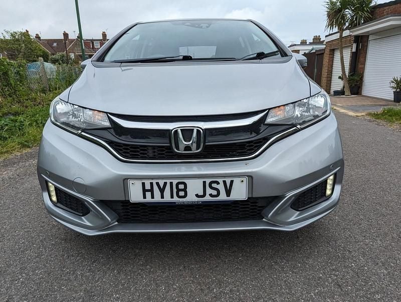 Silver Used 2018 Honda Jazz SE Hatchback | £6,645 (Fair price) - Image 1/4