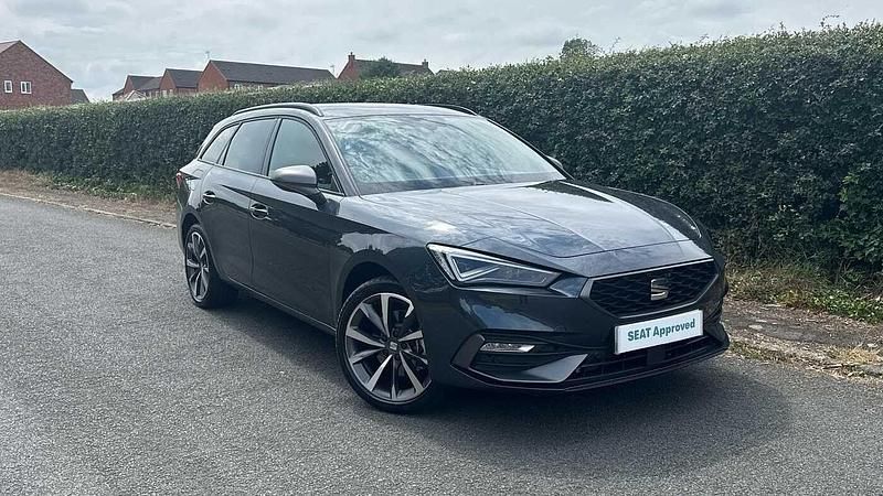 Magnetic grey New 2025 Seat Leon FR Sport Estate | £29,490 - Image 1/4