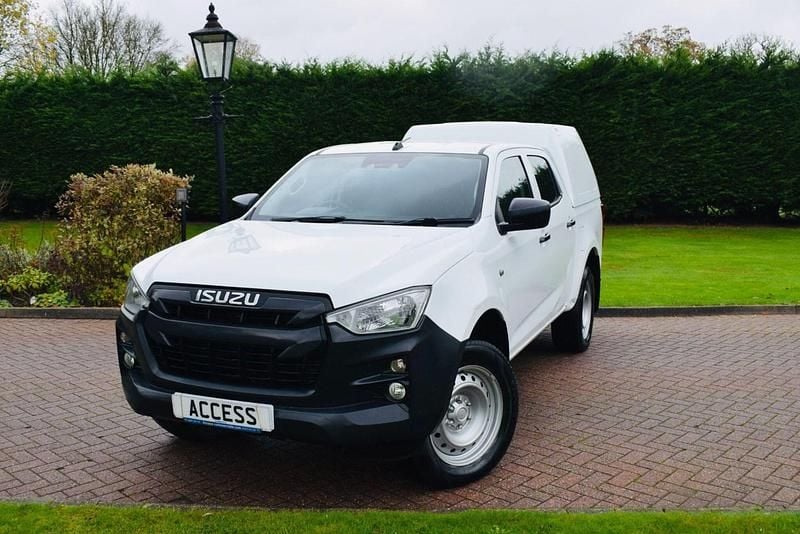 White Used 2021 Isuzu D-Max Pickup | £14,995 (Super price) - Image 1/4