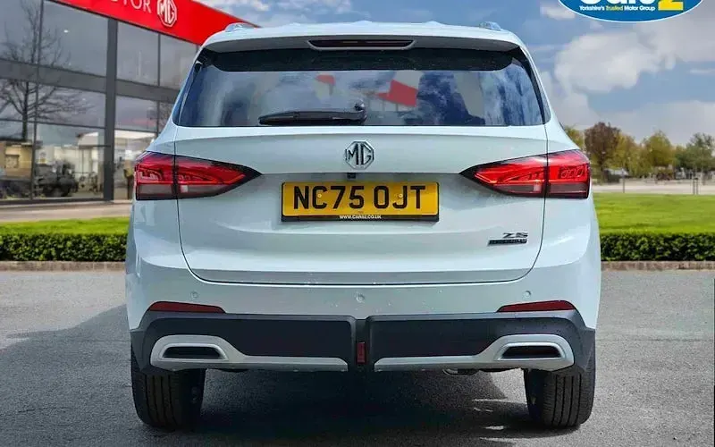New MG ZS Trophy 196 HP (144 kW) 2026 White SUV