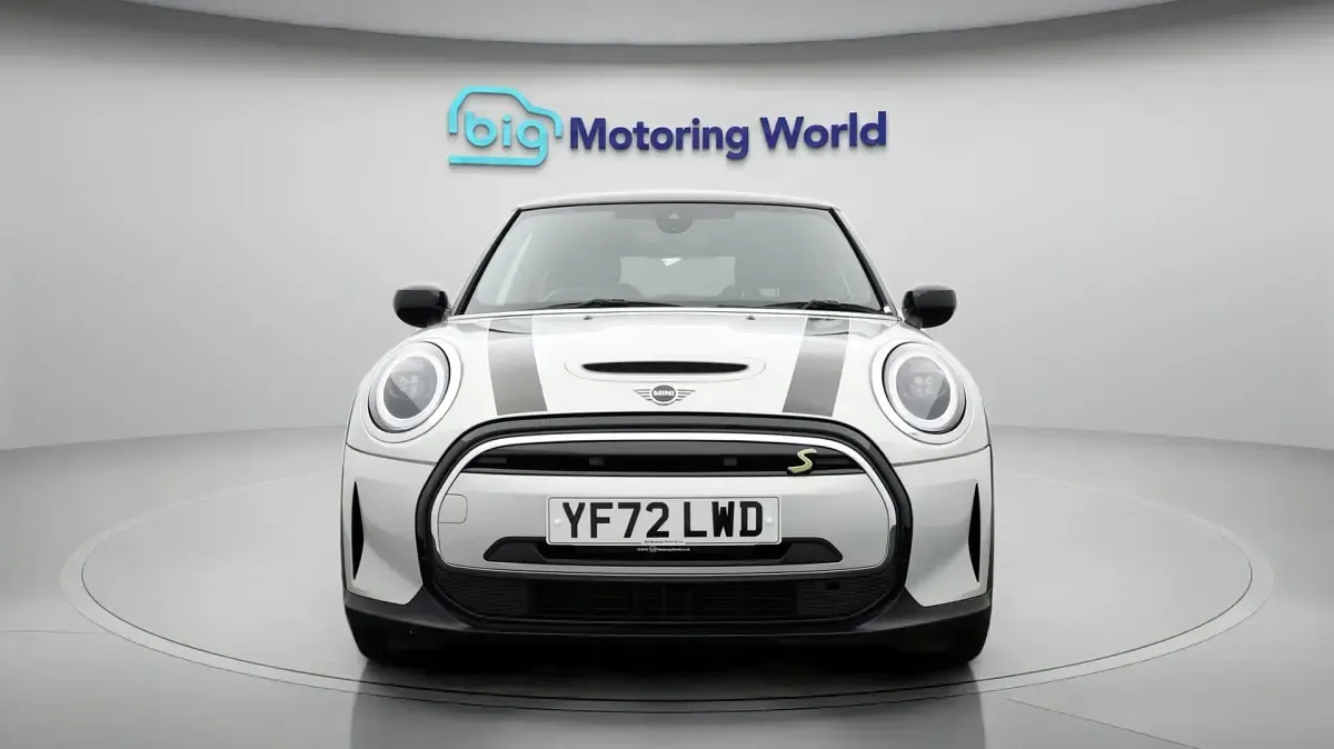 Used Mini Cooper SE Hatch 135 kW (184 HP) 2022 Hatchback