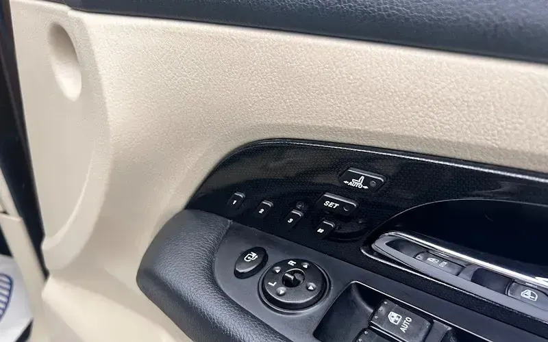 Used SsangYong Rexton 178 HP (130 kW) 2015 Brown SUV