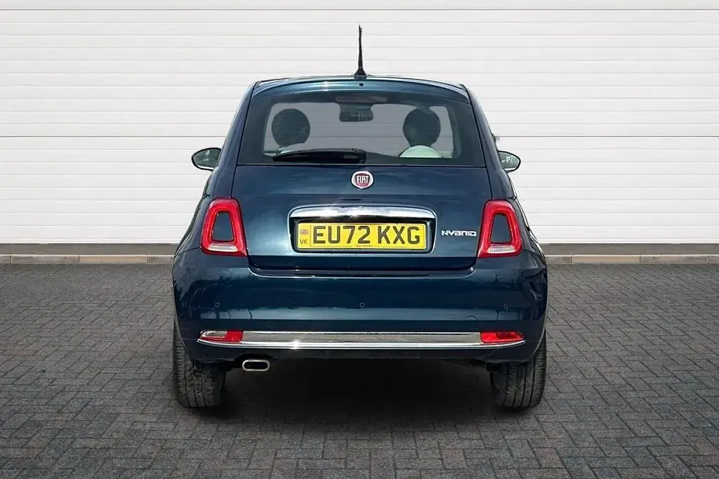 Used Fiat 500 Dolcevita 70 HP (51 kW) 2022 Blue Hatchback