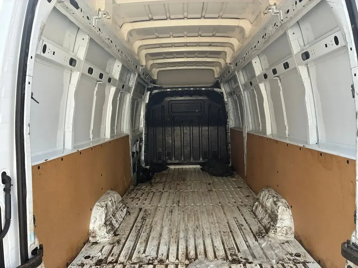 Used Vauxhall Movano 145 HP (106 kW) 2019 White MPV