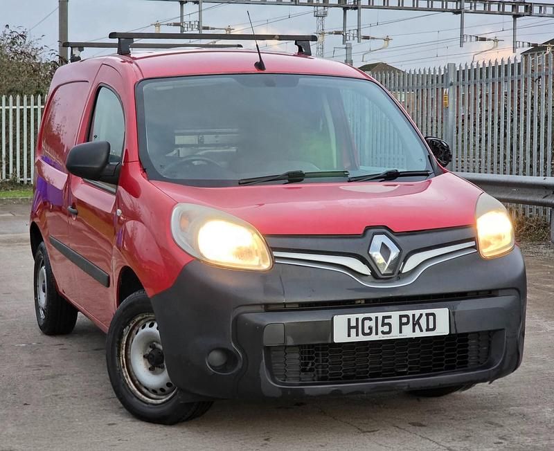 Used Renault Kangoo 2015 Red Van