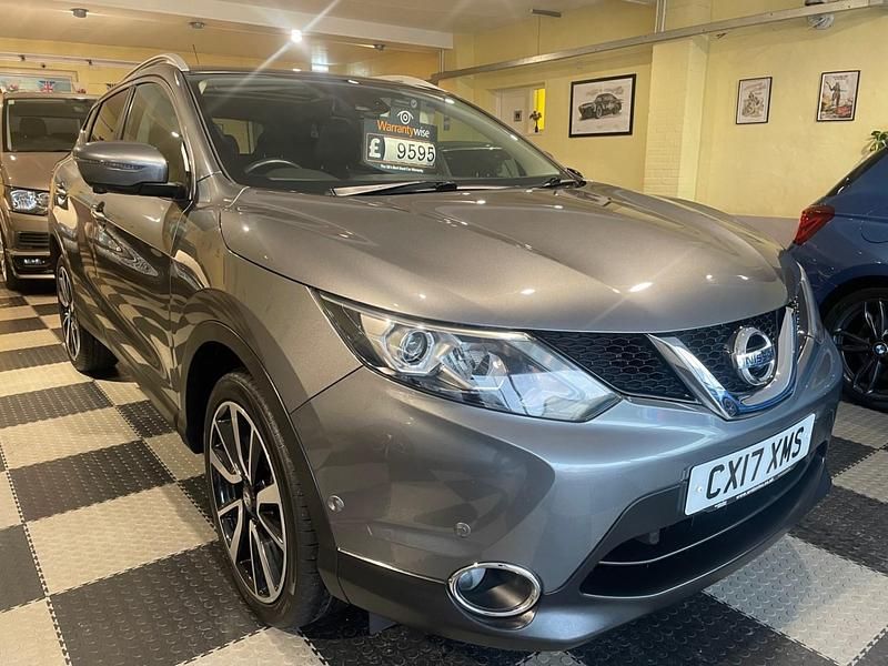Used Nissan Qashqai Tekna 2017 Grey SUV