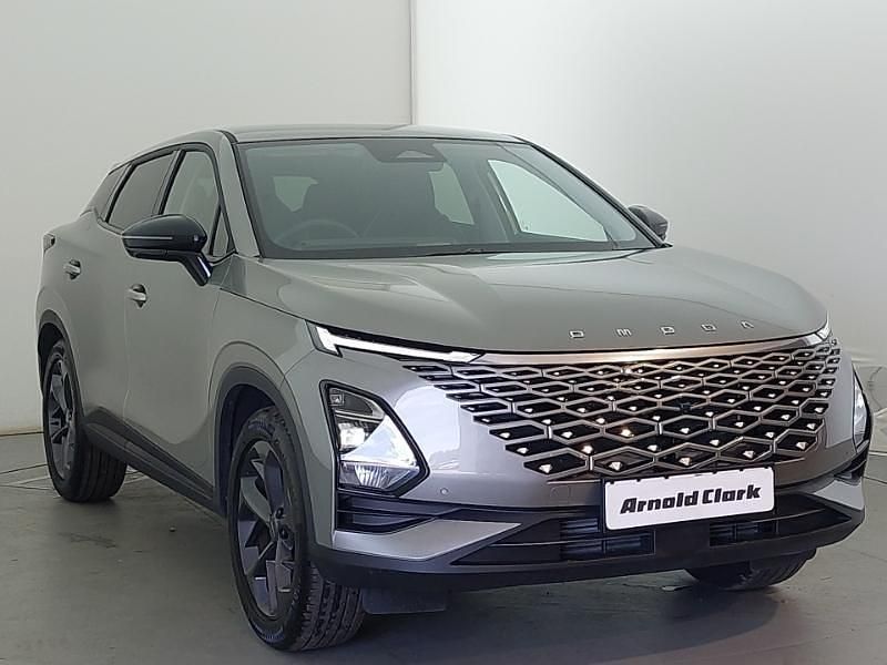 Silver Used 2025 Omoda 5 SUV | £22,998 (Fair price) - Image 1/4