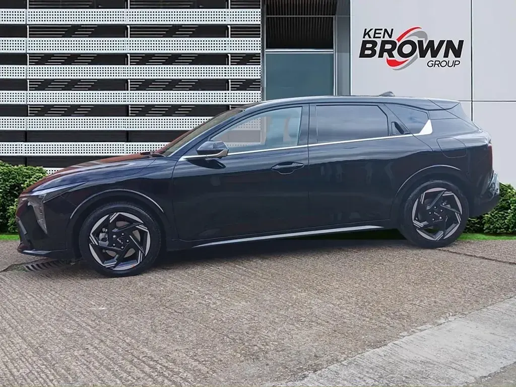 Used Kia K4 GT-Line 150 HP (110 kW) 2026 Black Hatchback