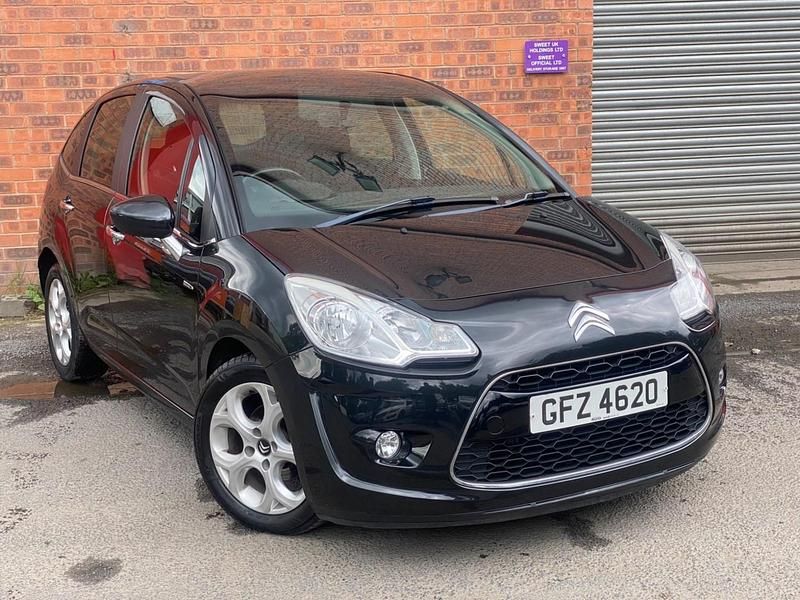 Black Used 2011 Citroën C3 Exclusive Hatchback | £2,295 (Good price) - Image 1/3