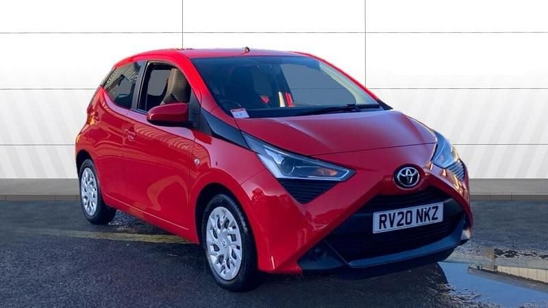 Red Used 2020 Toyota Aygo X-play Hatchback | £9,192 (Fair price) - Image 1/3