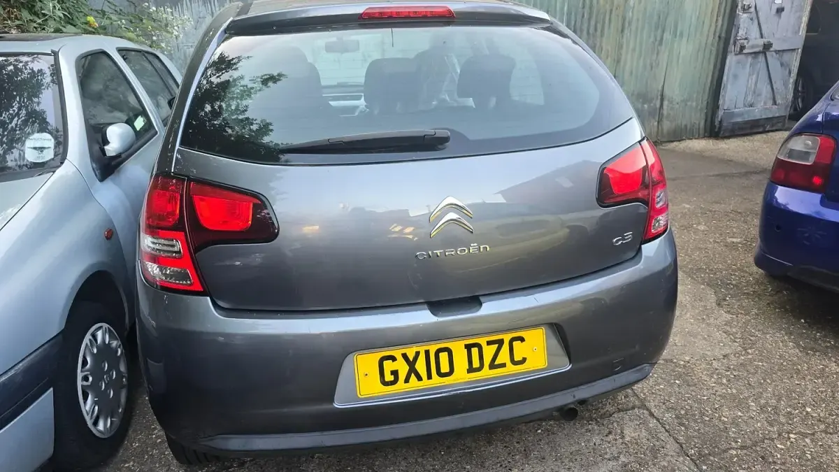 Used Citroën C3 75 HP (55 kW) 2010 Grey Hatchback