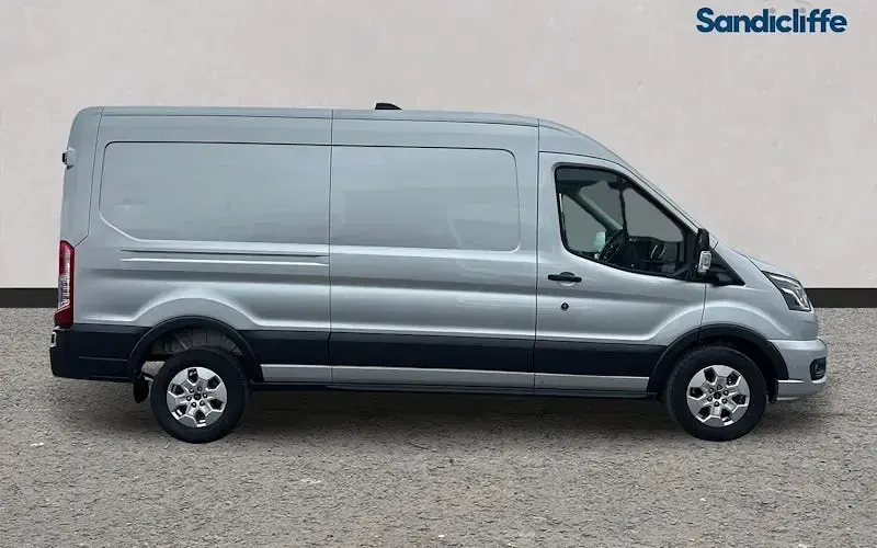 Begagnad Ford Transit Limited 165 HK (121 kW) 2026 Van
