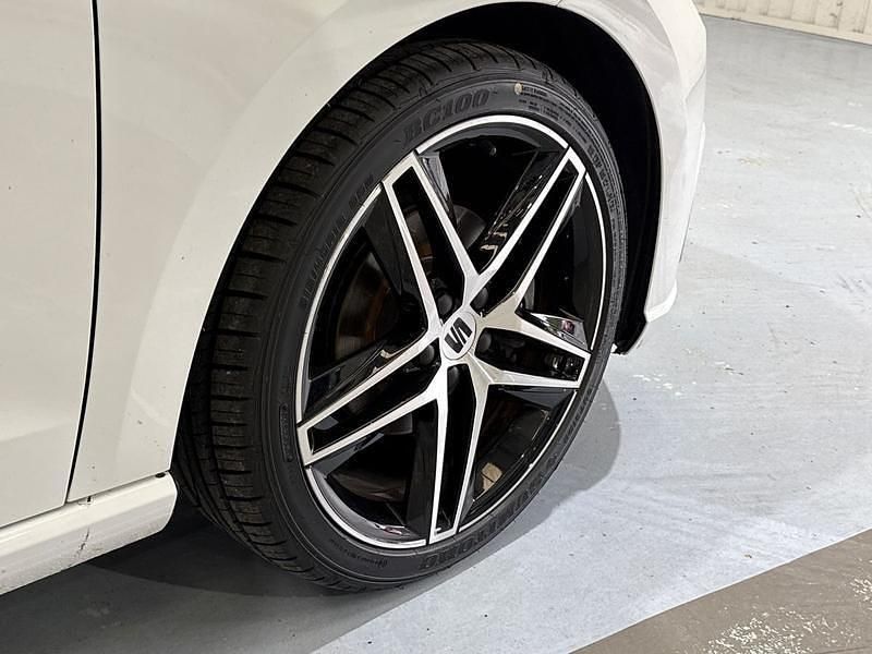 Used Seat Ibiza FR 110 HP (80 kW) 2022 White Hatchback