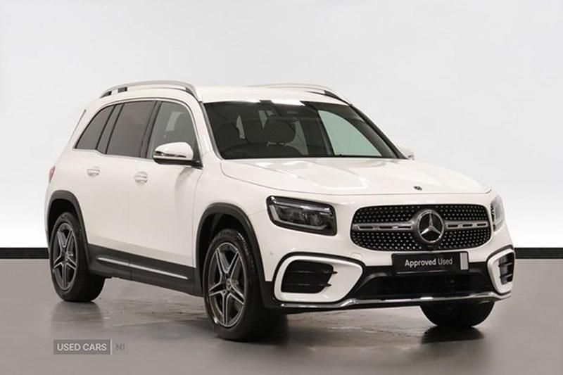 Used 2025 Mercedes 200 Executive SUV | £36,995 (Expensive) - Image 1/1