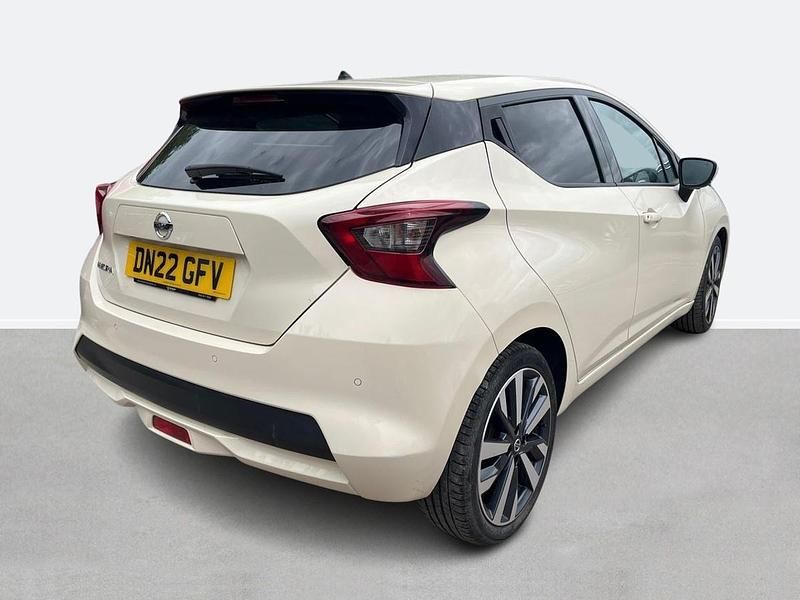 Used Nissan Micra Tekna 92 HP (67 kW) 2022 White Hatchback