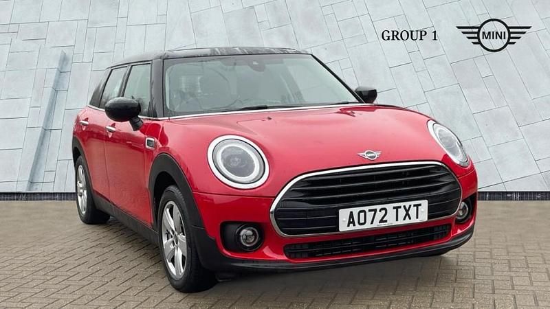 Used Mini Cooper Clubman Classic 134 HP (98 kW) 2022 Red Estate