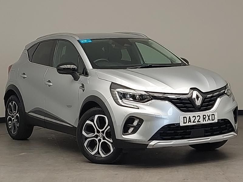 Grey Used 2022 Renault Captur SE SUV | £15,498 (Fair price) - Image 1/4