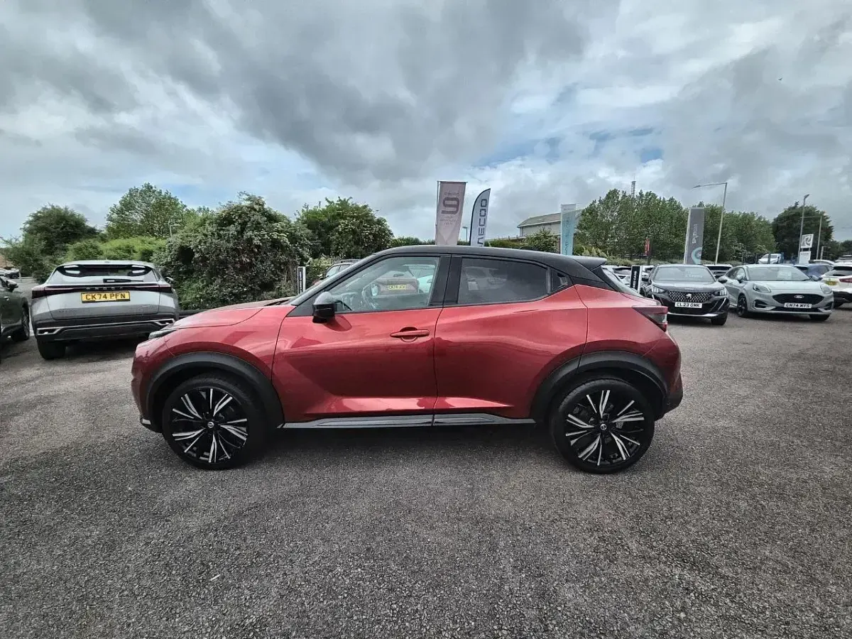 Used Nissan Juke S 112 HP (82 kW) 2022 Red SUV