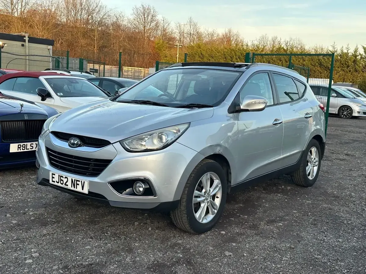 Used Hyundai ix35 Premium 115 HP (84 kW) 2013 Silver SUV
