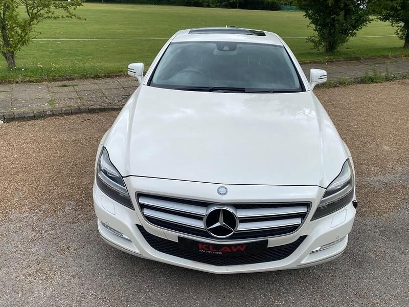 Used Mercedes CLS350 2011 White Coupe