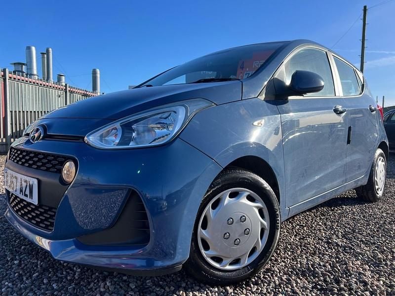 Used Hyundai i10 SE 87 HP (63 kW) 2018 Blue Hatchback