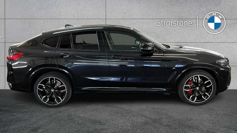 Gebraucht BMW X4 M Sport 355 PS (261 kW) 2022 Schwarz SUV