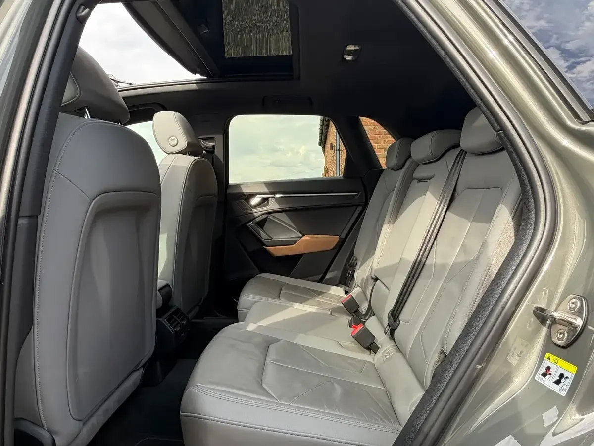 Used Audi Q3 Advanced 150 HP (110 kW) 2020 Grey SUV
