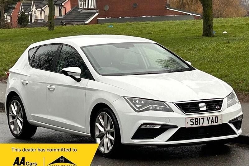Used Seat Leon FR 150 HP (110 kW) 2017 White Hatchback