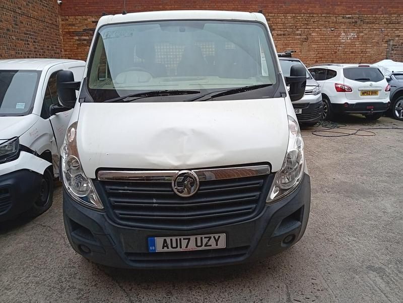 White Used 2017 Vauxhall Movano Van | £3,495 - Image 1/4