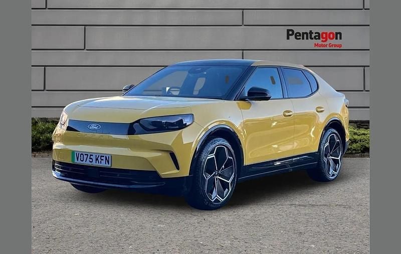 Usado Ford Capri Premium 210 kW (286 HP) 2025 Amarelo SUV