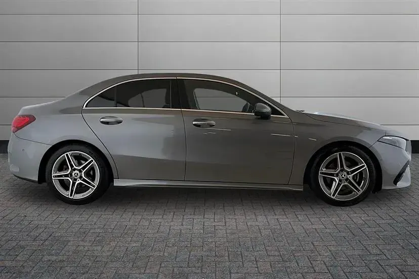 Used Mercedes A200 Executive 163 HP (119 kW) 2024 Mountain grey Sedan