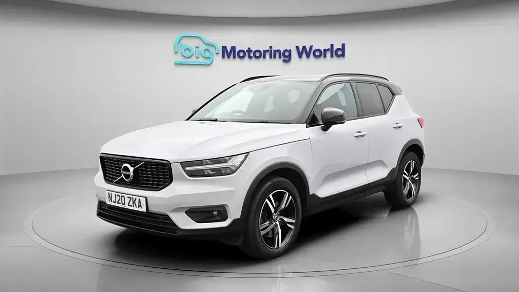 Usado Volvo XC40 R-Design 190 HP (139 kW) 2020 Prateado SUV