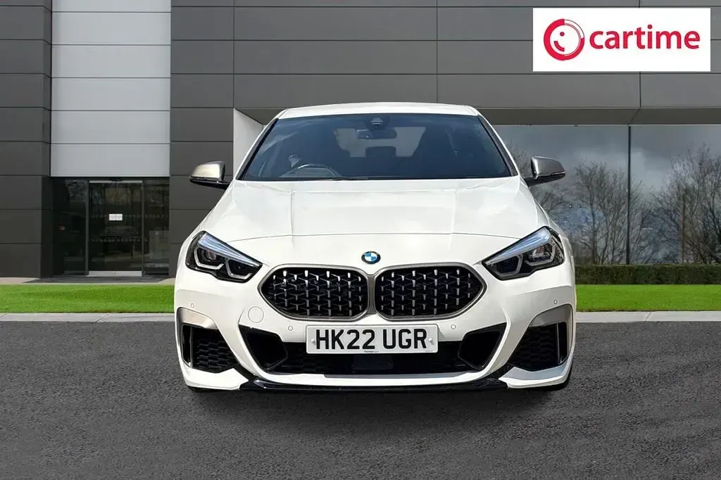 Used BMW M235 Sport Line 306 HP (225 kW) 2022 White Coupe