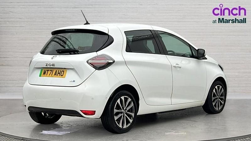 Used Renault Zoe GT-Line 100 kW (136 HP) 2021 White Hatchback