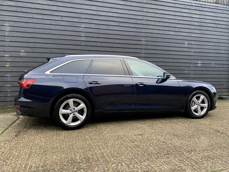 Used Audi A6 Sport 204 HP (150 kW) 2018 Blue Estate