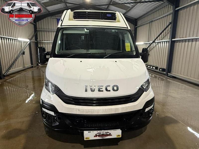 Used Iveco Daily 140 HP (102 kW) 2018 White Van