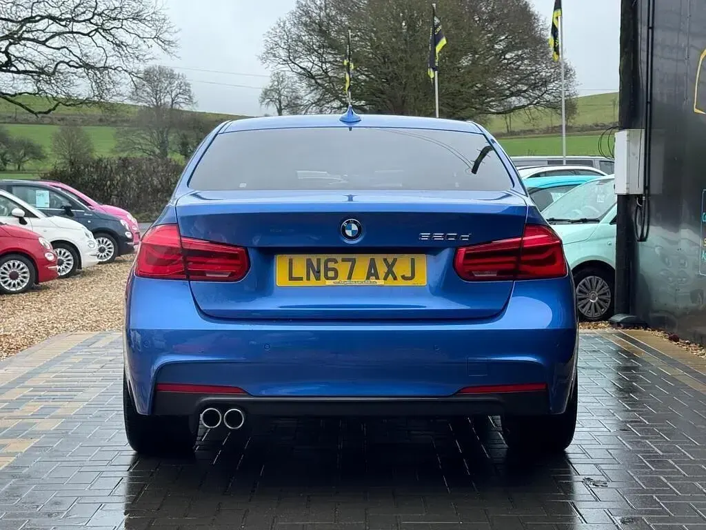 Used BMW 320 M Sport 2017 Blue Sedan