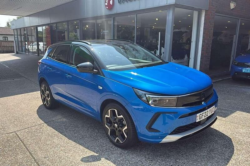 Blue Used 2022 Vauxhall Grandland X Ultimate SUV | £19,365 (A bit pricey) - Image 1/3