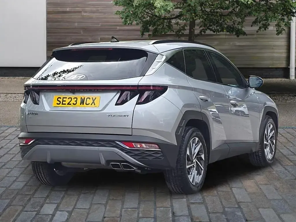 Used Hyundai Tucson Premium 150 HP (110 kW) 2023 Silver SUV
